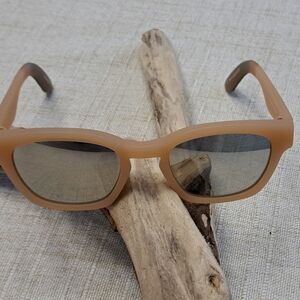 TOMS Bowery Traveler  Sunglasses In Matte Nude